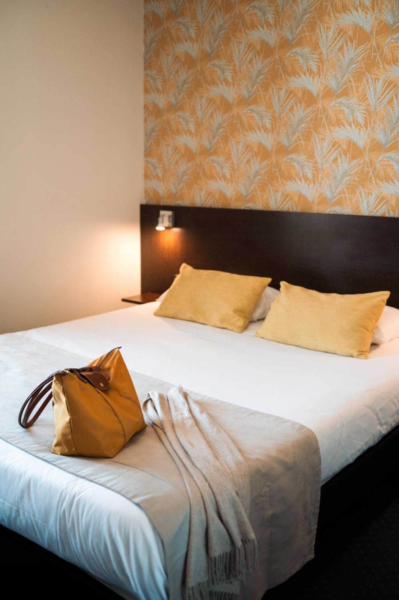 Hotel Bellevue Брест Екстериор снимка