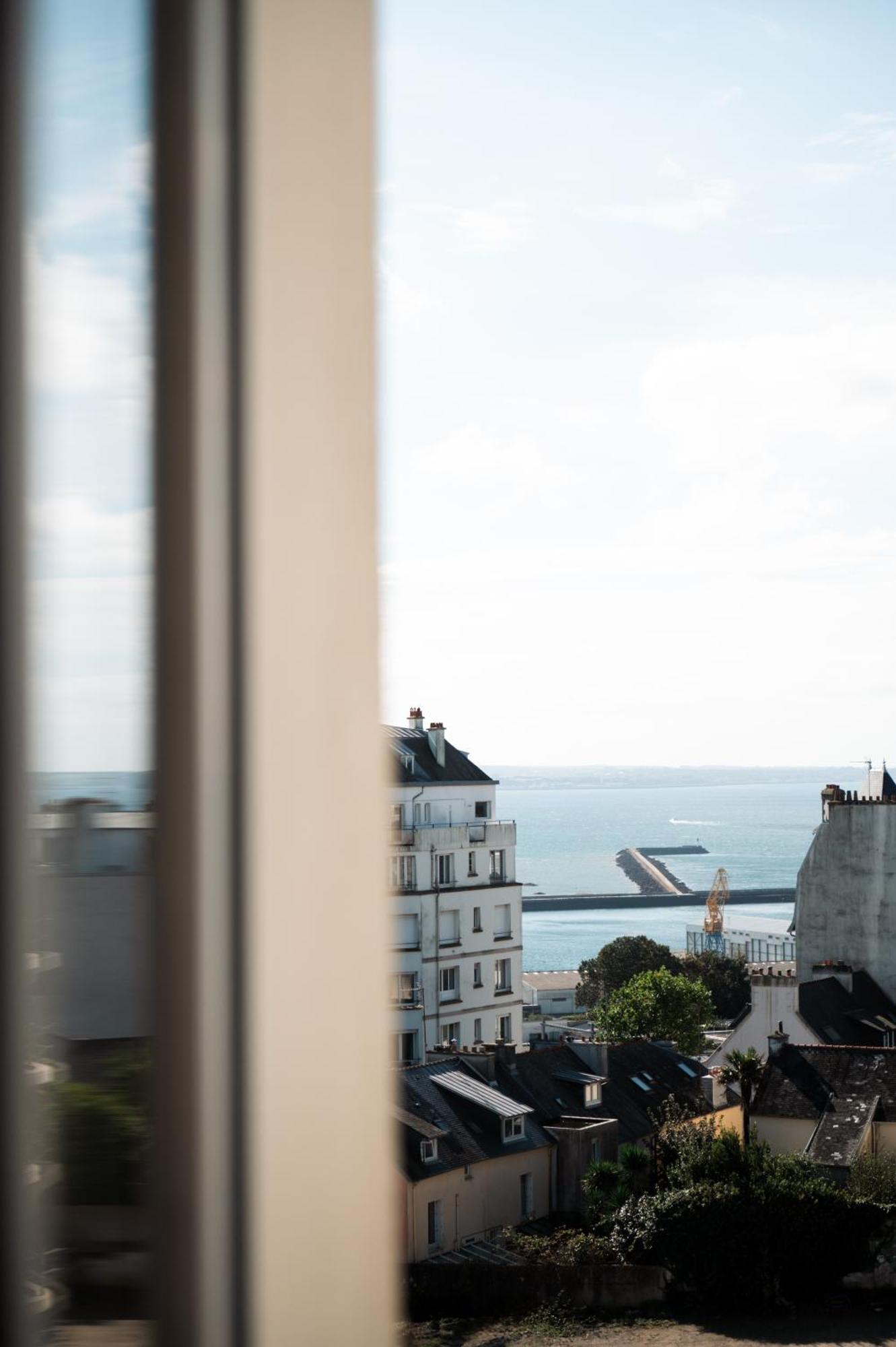 Hotel Bellevue Брест Екстериор снимка