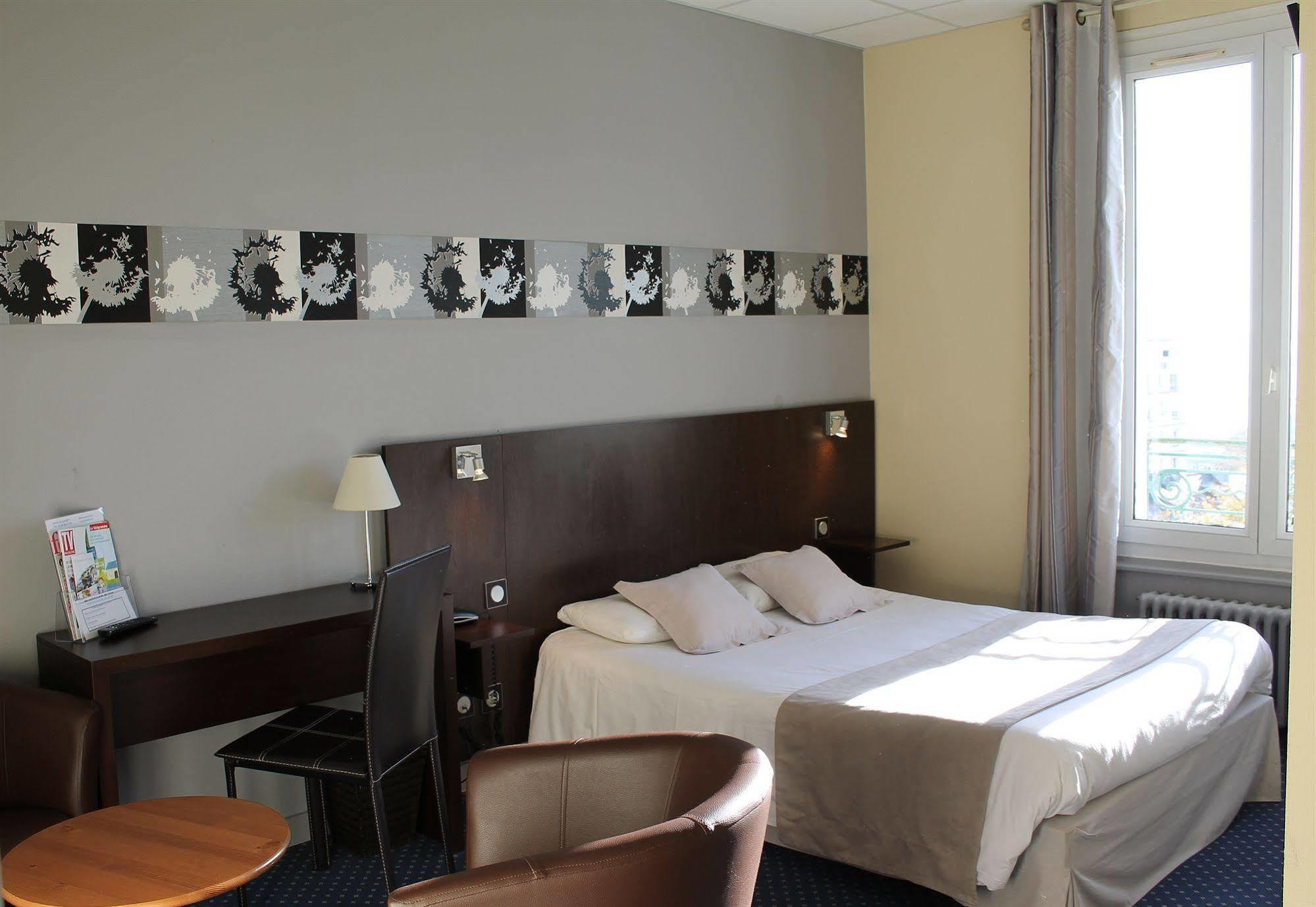 Hotel Bellevue Брест Екстериор снимка